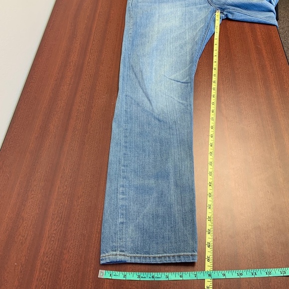 Men's 501 Levi's High Rise Mom Jeans - Picture 3 of 8